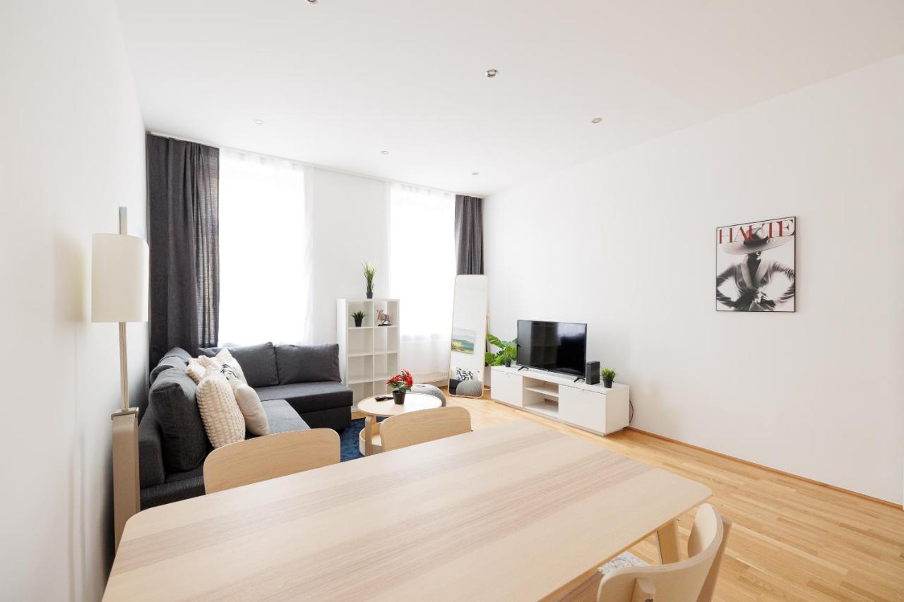 Charming Apartment Near Center Відень Екстер'єр фото